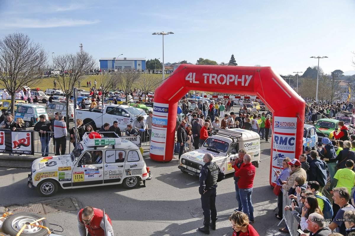 4L Trophy - Départ du rallye